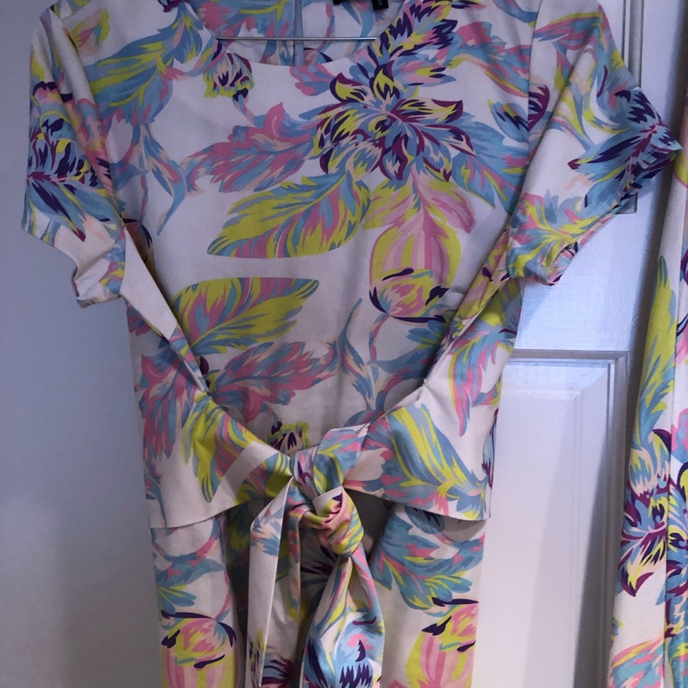 Abbey Glass, tie-wrap top and maxi skirt, small, covered buttons, skirt lined - Picture 11 of 13